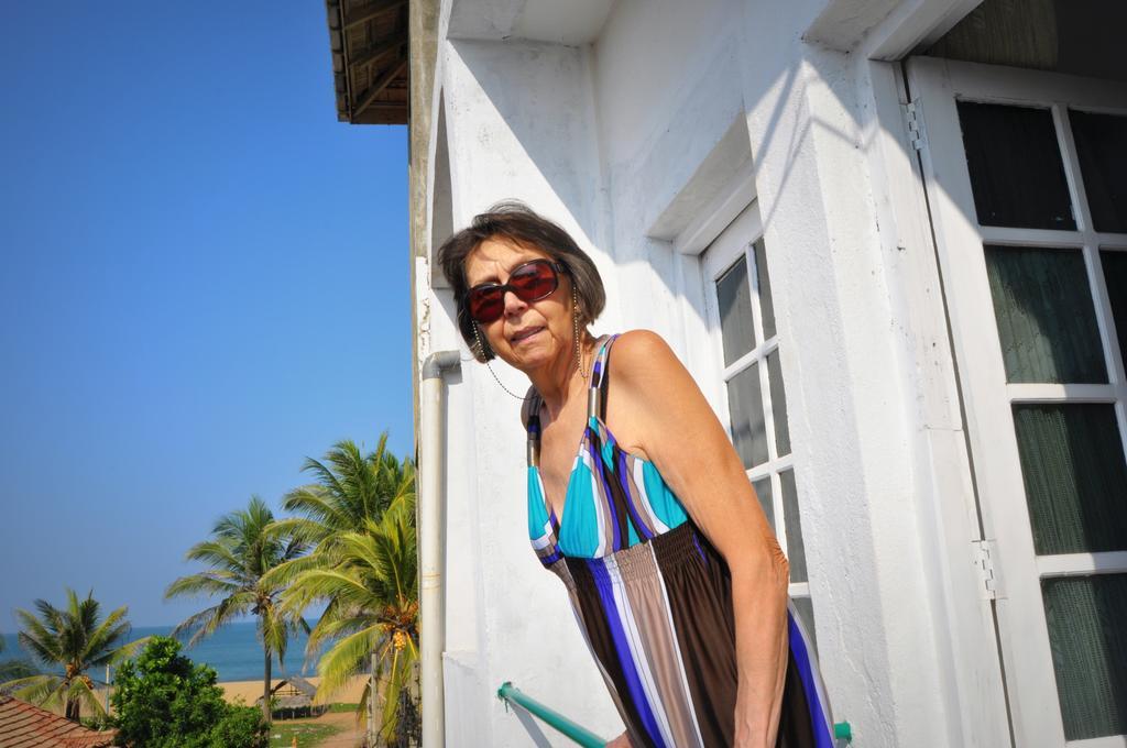 Marshal Beach Guesthouse Negombo Kültér fotó